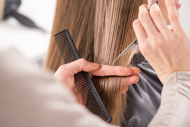 gunting rambut sedikit saja sudah memberi banyak manfaat 1 - Mitos dan Fakta Gunting Rambut yang Perlu Diketahui